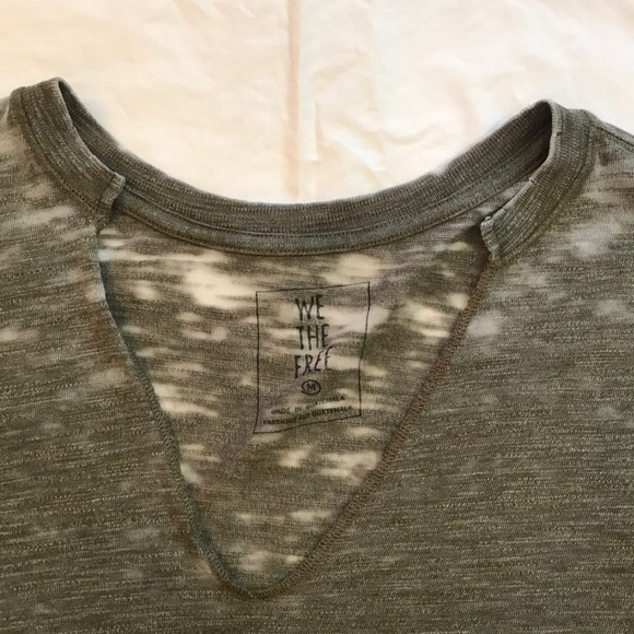 NWT Free People V-neck Tee - Picture 2 of 3